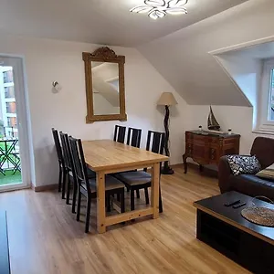 Casamoro Albigny : Detente A 2 Pas Du D'annecy , Annecy France
